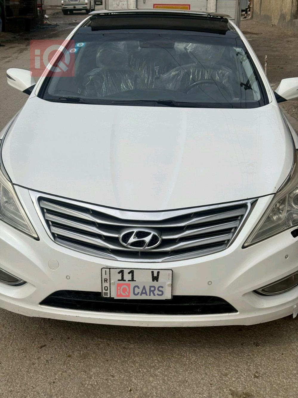 هيونداي أزيرا